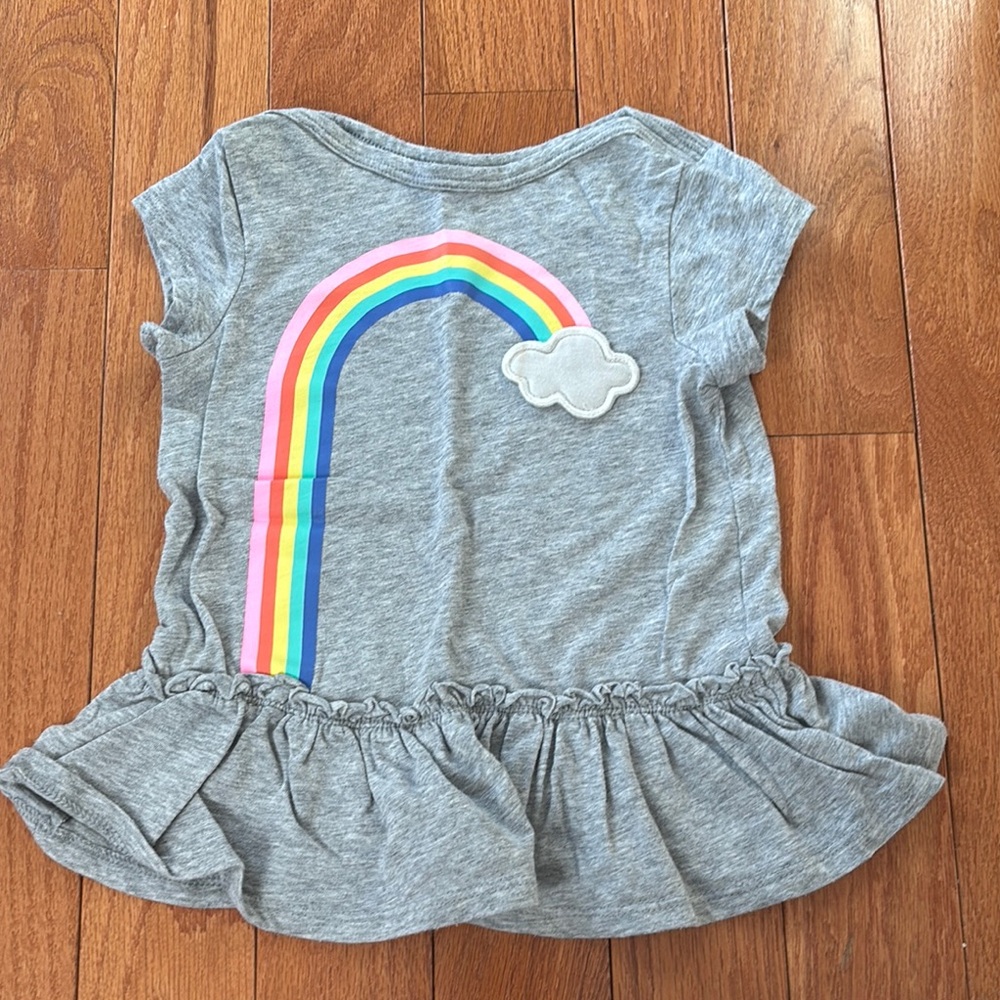 Gray Kids Shirt with Rainbow Design, cat and Jack 4t